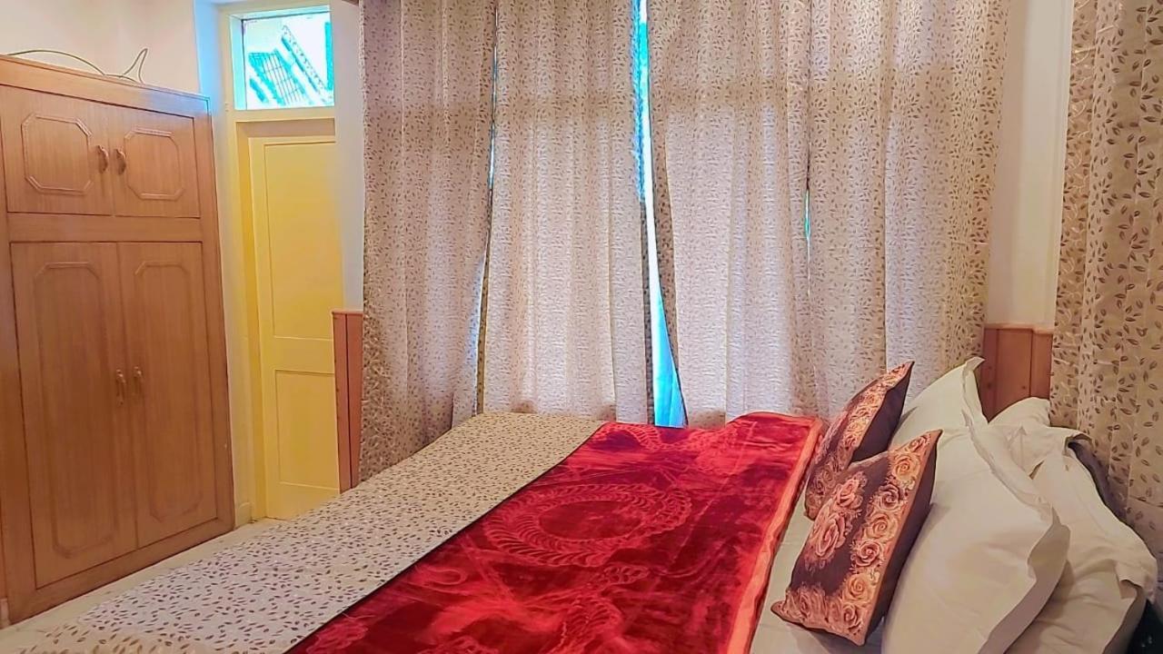 Hotel Seraj International Manali  Bagian luar foto