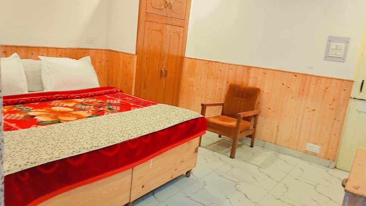 Hotel Seraj International Manali  Bagian luar foto